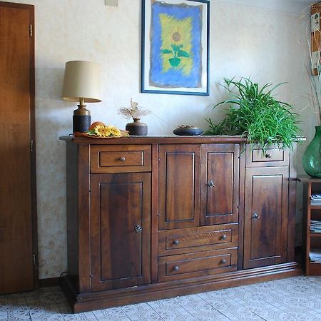 Bed And Breakfast Il Girasole Lamporecchio Bagian luar foto
