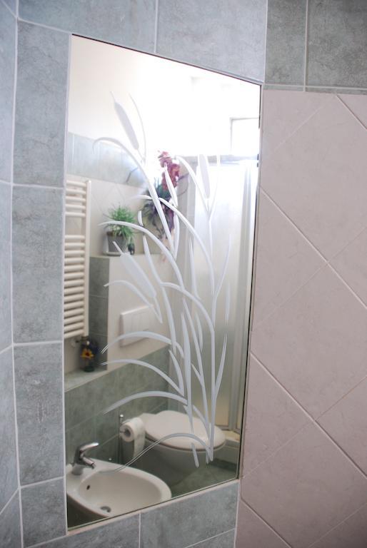 Bed And Breakfast Il Girasole Lamporecchio Ruang foto